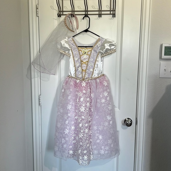 Disney Other - Disney Store Rapunzel Wedding Costume Dress - 7/8